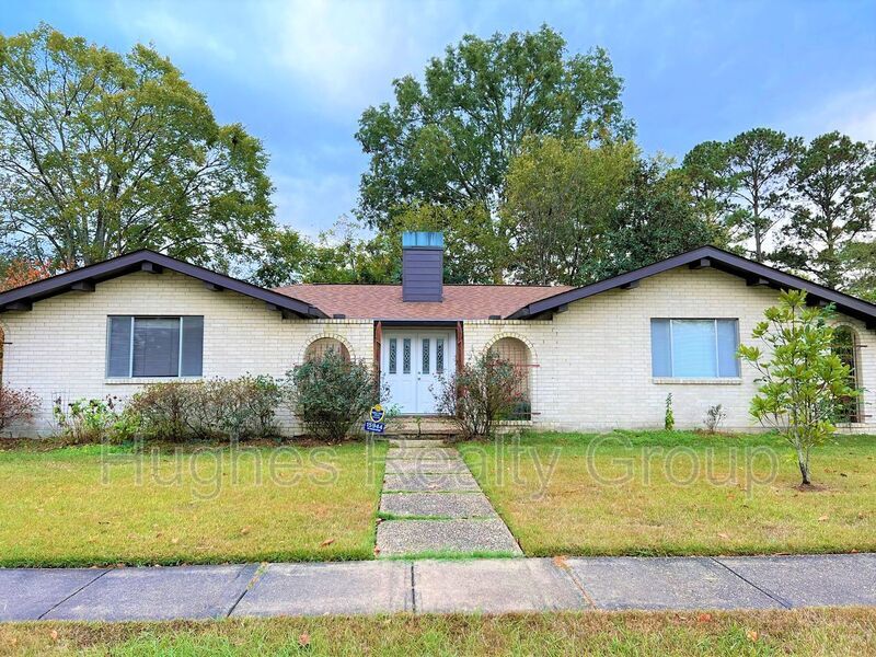 15944 Shenandoah Ave, Baton Rouge, LA 70817 House Rental in Baton