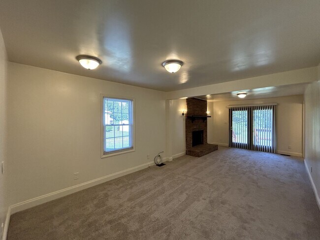 Building Photo - T.R. Lawing Property