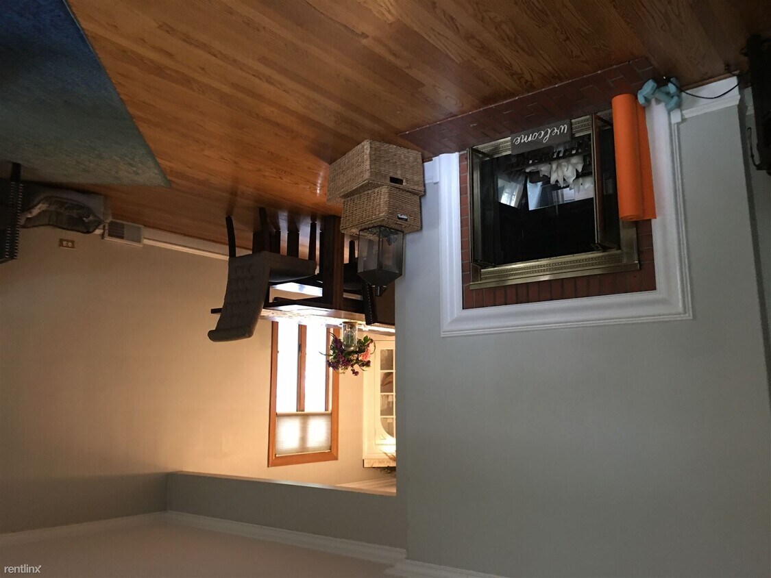 Primary Photo - 3 br, 1.5 bath House - 435 W Grantley Ave