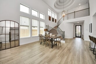 Building Photo - 31411 Weathered Cabin Ct