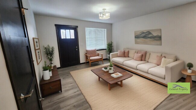 Foto del edificio - Modern 2 Bedroom, 2 Full Bathroom with Gar...