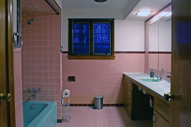 Bathroom - 8354 South Ave