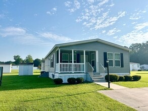 Building Photo - 4404 Shanlee Dr