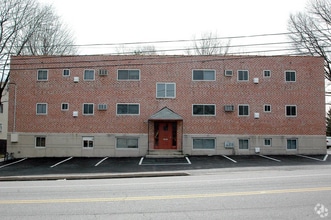 Building Photo - 45-47-47 Media Line Rd