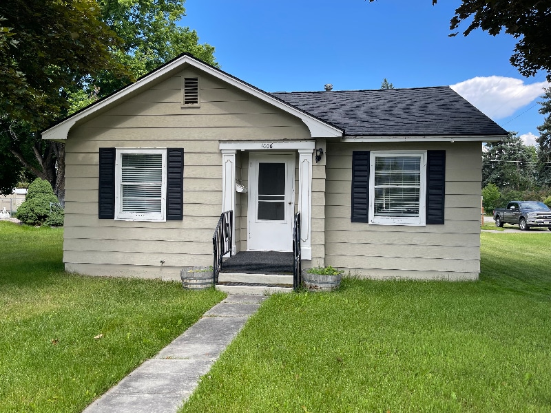 Primary Photo - 1006 S 3rd St