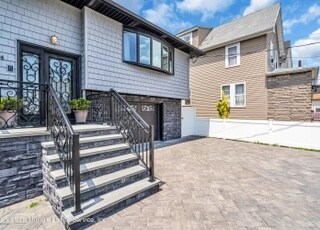 Building Photo - 604 Villa Ave