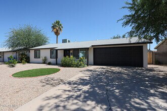 Building Photo - 3839 E Friess Dr