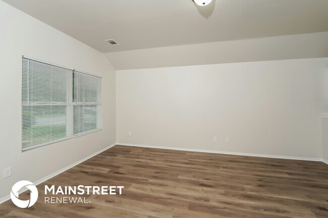 Foto del edificio - 537 Fox Run Cir
