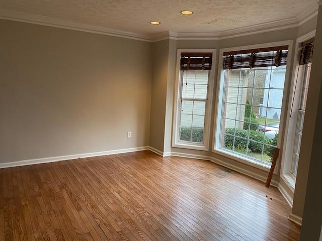Building Photo - 2702 Winsley Dr SW