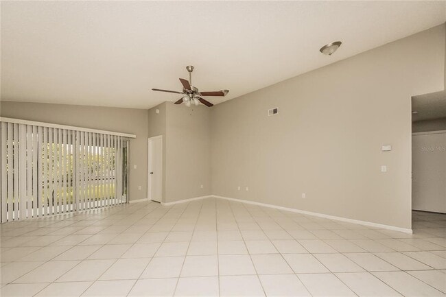 Foto del edificio - 4454 Sandhurst Dr