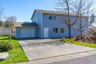 Building Photo - 1368 NW Elwha St