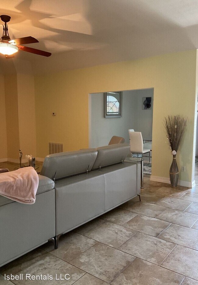 Building Photo - 4 br, 2 bath House - 1907 Prestige Loop