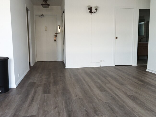 Foto del edificio - 5757 N Sheridan Rd