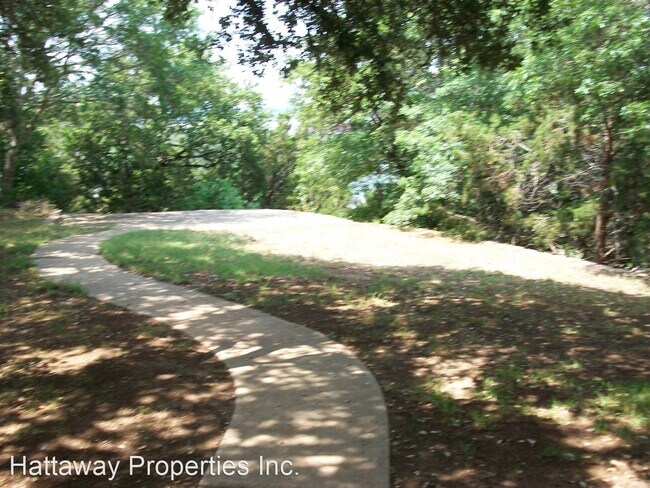 Foto del edificio - 3 br, 2.5 bath House - 2207 Cheyenne Trail