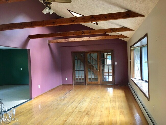 Foto del edificio - 1462 W Fulton Rd