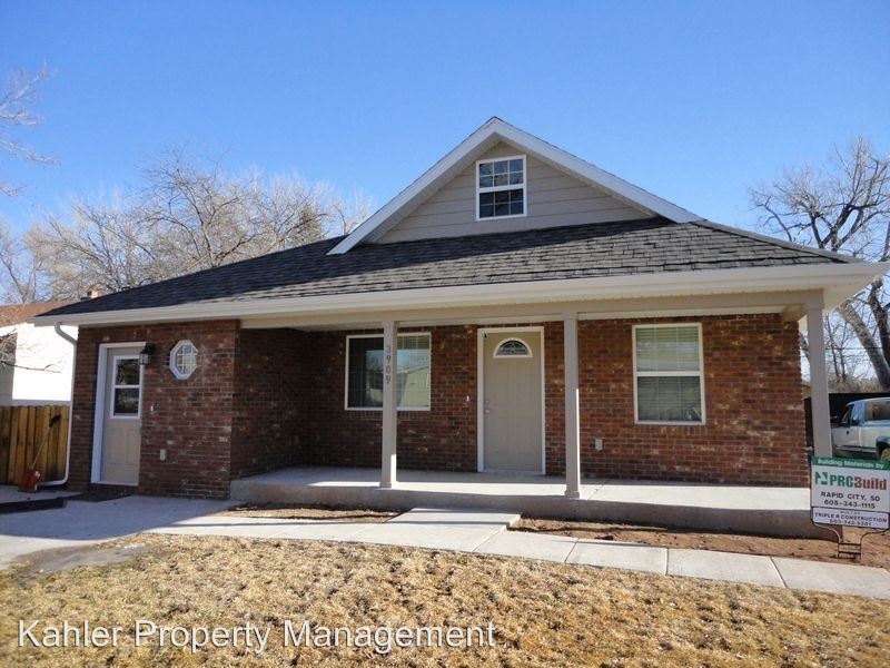 Primary Photo - 3909 Sunset Dr
