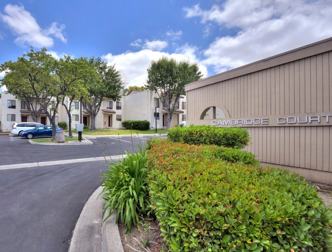 Foto principal - Cambridge Court Townhomes