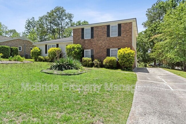 Building Photo - 293 Twin Pines Dr