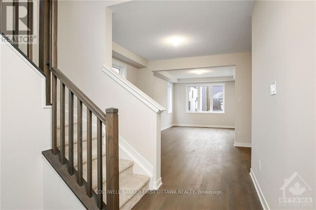 Building Photo - 71 Kindred Row