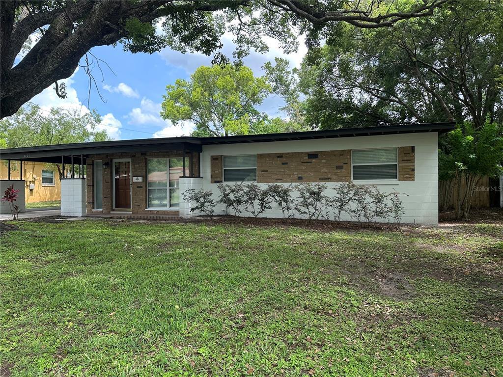 Primary Photo - 3721 Surrey Dr