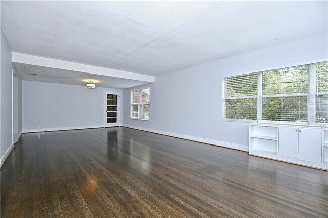 Building Photo - 1808 Delaney Ave