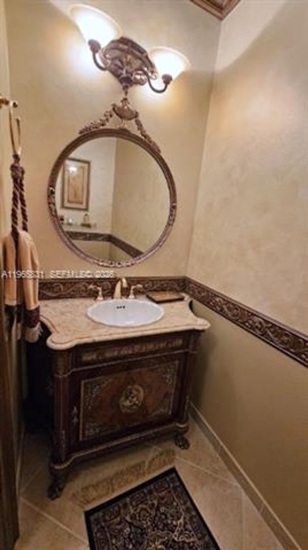 Foto del edificio - 16102 Emerald Estates Dr