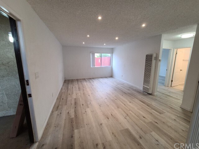 Foto del edificio - 16651 Sims Lane