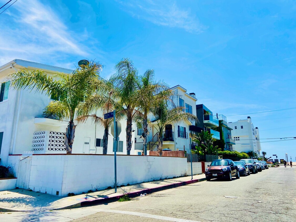 Foto principal - 5107-5107 Pacific Ave