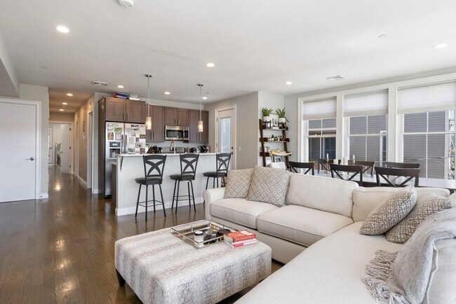 Foto del edificio - 71 Willow Ct