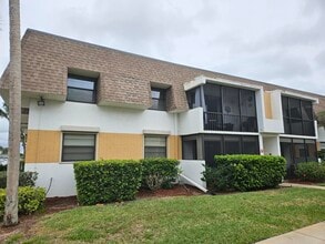 Building Photo - 2700 N Hwy A1A