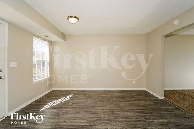 Foto del edificio - 2685 Creekstone Ct