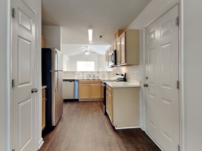 Foto del edificio - 133 Tudor Downs Rd