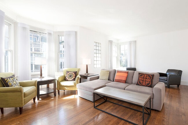 Foto del edificio - 2120 Leavenworth St