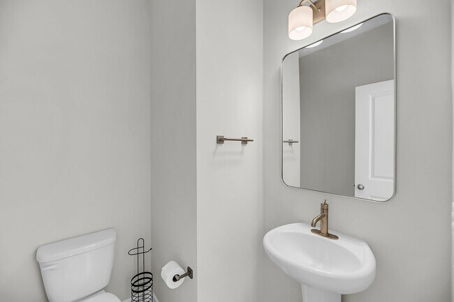 Foto del edificio - Beautiful 3 bedroom 2.5 bathroom two story home available in North Charleston!