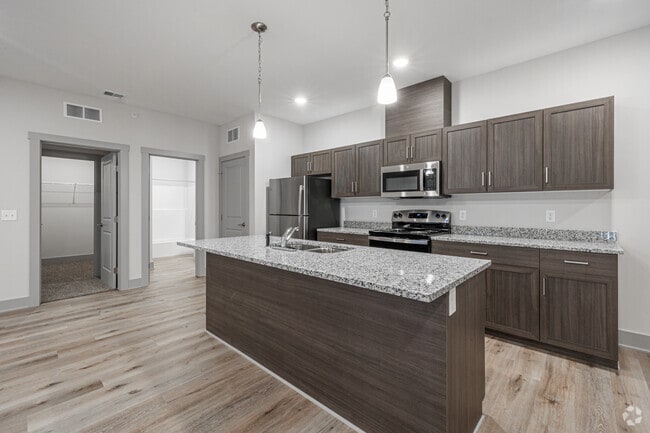 1BR, 1BA - 931SF - Driftwood - Kitchen - Mona Shores Flats