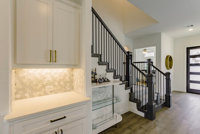Foto del edificio - 12609 Royal Oaks Ln