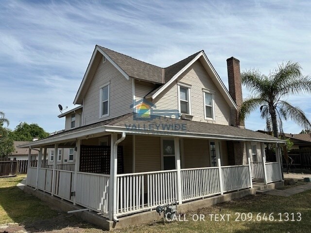 Foto del edificio - 1006 Moffett Rd