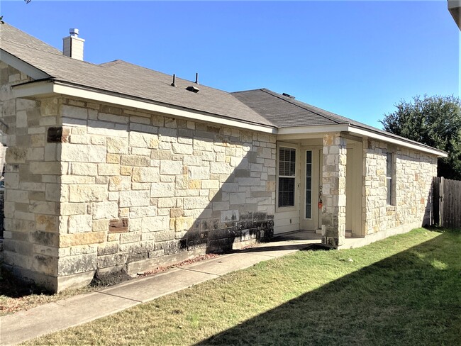 Building Photo - 13605 James Garfield St