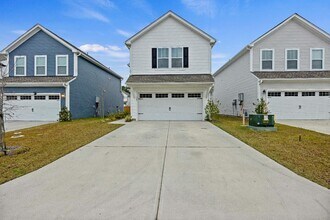 Building Photo - 327 Surfbird Rd