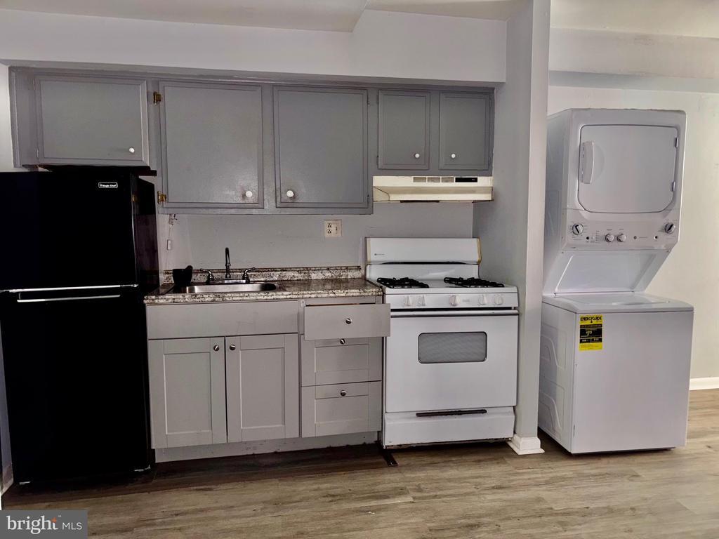 Foto principal - 508 S Juniper St