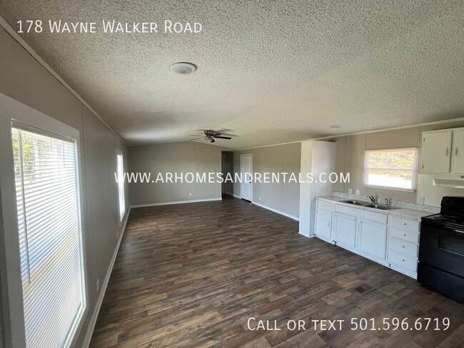 Building Photo - 178 Wayne Walker Rd