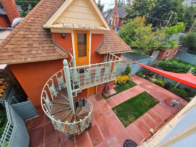 Photo - 1124 Vine St (Denver, CO) House