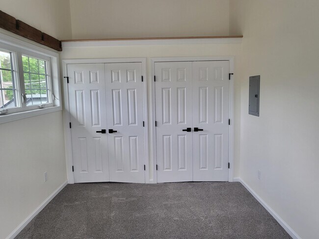 Foto del edificio - 778 S Main St