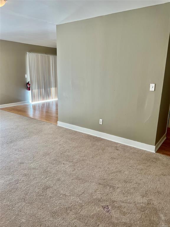 Foto del edificio - 1755 COURT St