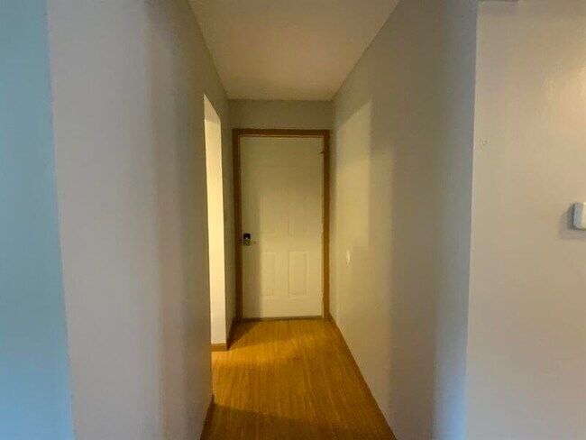 Foto del edificio - 1805 Jamestown Rd