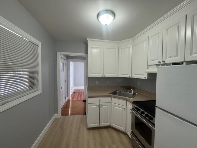 Foto del edificio - 516R Somerville Ave