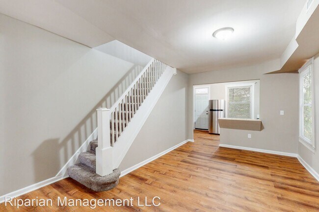Foto del edificio - 3 br, 1 bath House - 3156 Elmora Ave