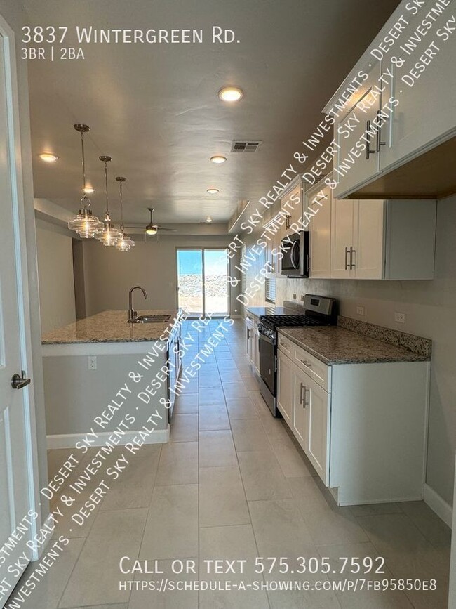 Building Photo - 3837 Wintergreen Rd