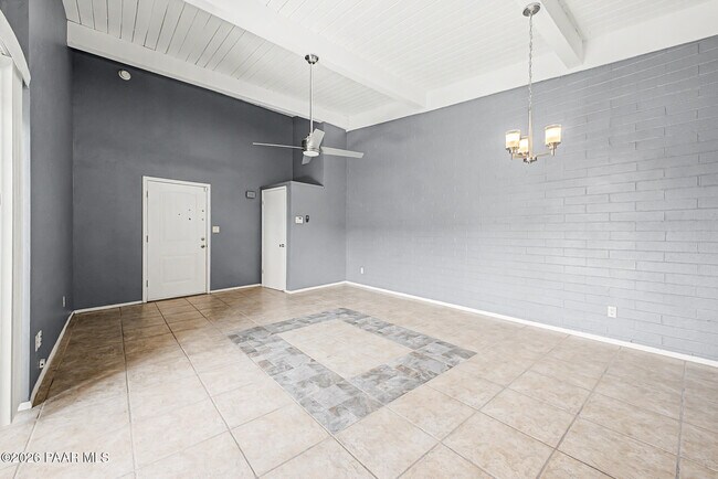 Foto del edificio - 2525 N Alvernon Way