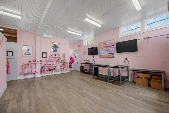 Foto del edificio - 1801 Avenue L